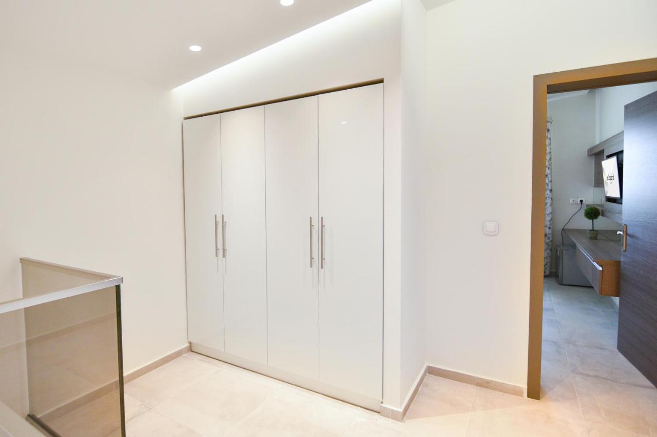 On Board Luxury Studios Sarti Exterior photo