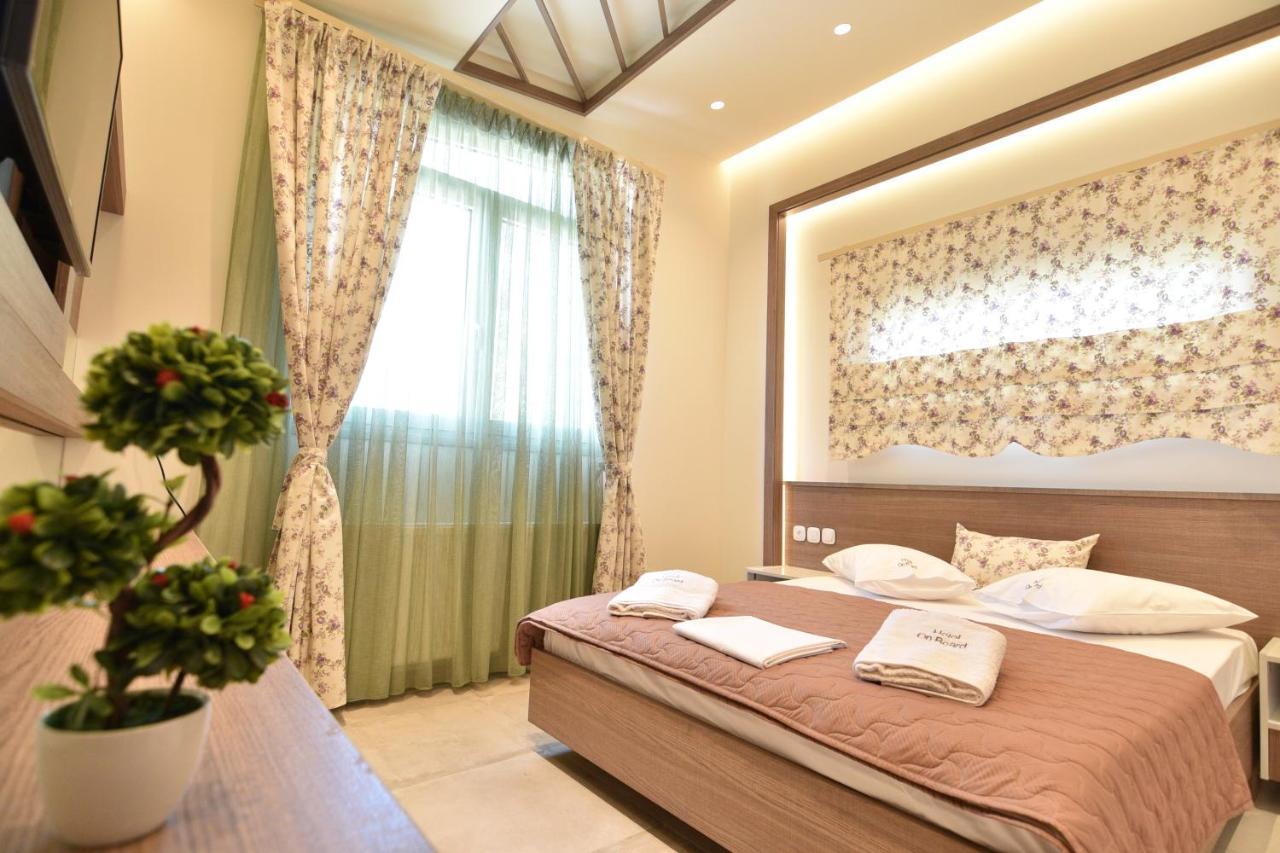 On Board Luxury Studios Sarti Exterior photo