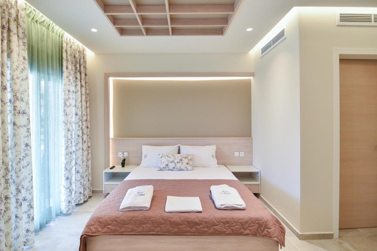 On Board Luxury Studios Sarti Exterior photo